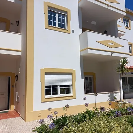 Del Rey Poolgolfview * Amoreira (Leiria)
