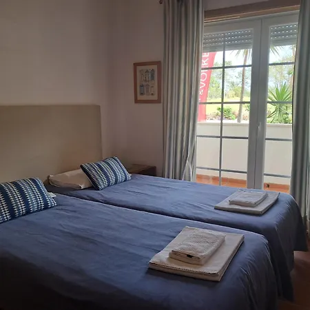 Апартаменты Del Rei Pool Amoreira (Leiria)